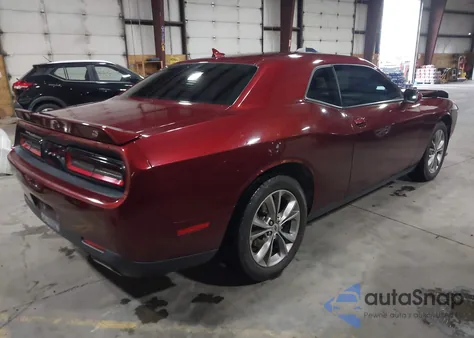 2020 Dodge Challenger Gt Awd z USA, uszkodzony, nr VIN 2C3CDZKG3LH251258